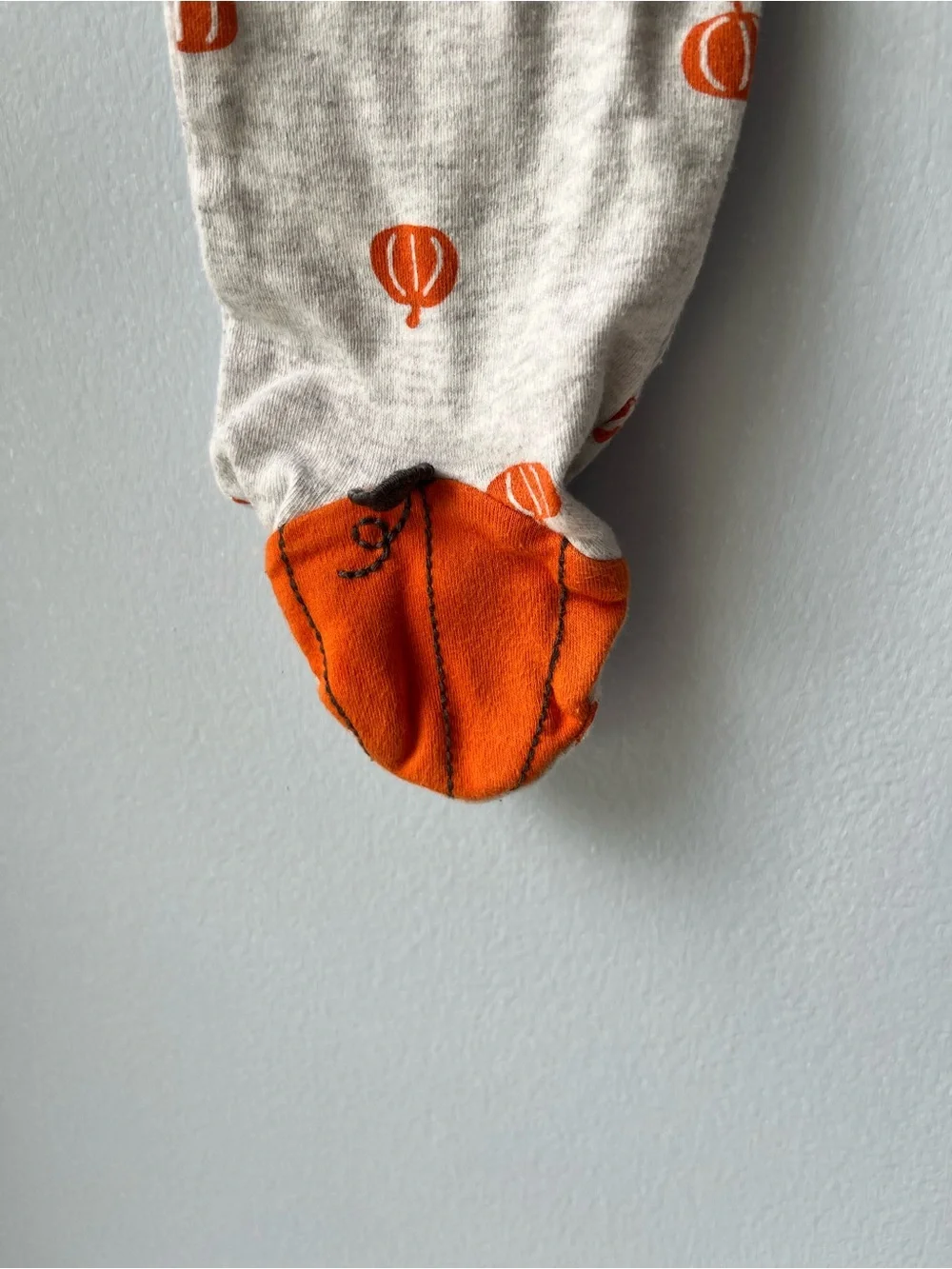 Carter's Little Pumpkin Gray & Orange Baby One-Piece Footed Pajamas- 9 Month